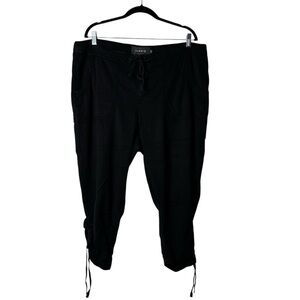 Torrid Black Cropped Pants Size 16